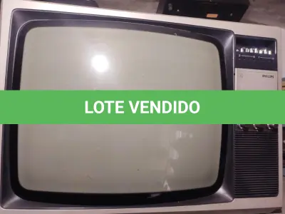 LOTE 470 - TV ANTIGA,PHILIPS 51 CM  DE LARGURA 35CM DE ALTURA FUNCIONANDO ATE O MOMENTO (NO ESTADO)
