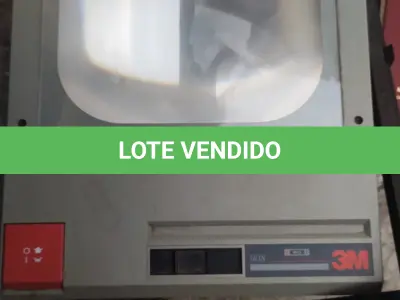 LOTE 541 - LOTE COM PROJETORES FILMADORA MAIS SLIDES (NO ESTADO)