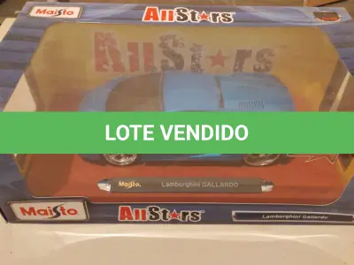 LOTE 478 - LOTE COM 3 MINIATURAS ESCALAS 1/18 NOVAS (NO ESTADO)