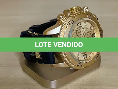 LOTE 113 - 01 RELÓGIO DOURADO COM PRETO