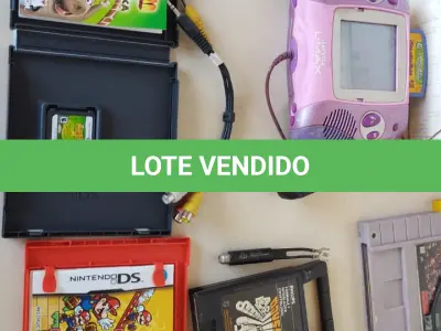 LOTE 483 - LOTE COM DIVERSOS ITENS DE VIDEOGAMES (NO ESTADO)