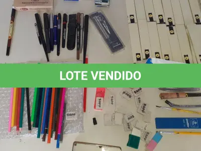 LOTE 585 - LOTE DIVERSOS ITENS ANTIGOS (NO ESTADO)