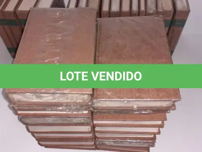 LOTE 606 - COLEÇÃO OS IMORTAIS DA LITERATURA UNIVERSAL 34 VOLUMES (NO ESTADO)
