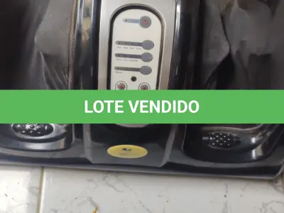 LOTE 435 - MASSAGEADOR FUNCIONA PERFEITAMENTE PORÉM UM LADO PRECISA MANUTENÇÃO (NO ESTADO)