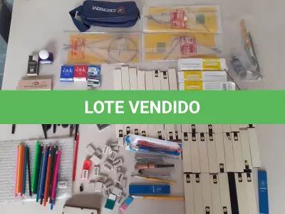 LOTE 585 - LOTE DIVERSOS ITENS ANTIGOS (NO ESTADO)