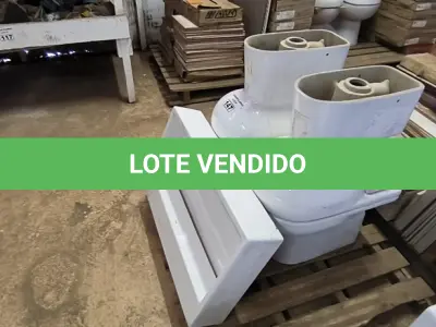 LOTE 147 - 04 VASOS SANITÁRIOS E 01 PIA PARA LAVATÓRIO (NO ESTADO)