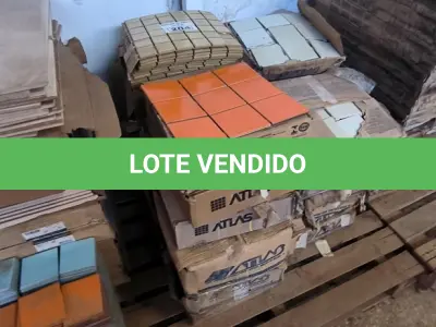 LOTE 204 - 01 LOTE COM PASTILHAS DIVERSAS TAMANHOS E CORES (NO ESTADO)