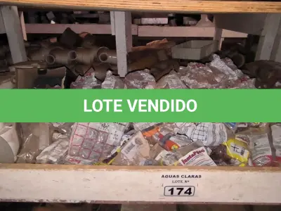 LOTE 174 - 01 LOTE COM ESPAÇADORES PARA PISOS (NO ESTADO)