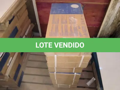LOTE 126 - 01 LOTE COM PISOS 30CM X 60CM (NO ESTADO)