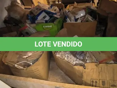LOTE 051 - 01 LOTE COM ESPELHOS PARA TOMADAS (NO ESTADO)