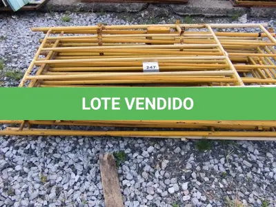LOTE 247 - 01 LOTE COM GRADES EM FERRO NA COR AMARELA (NO ESTADO)