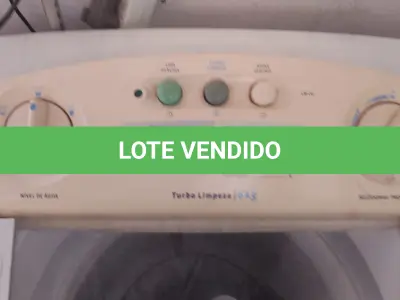 LOTE 670 - MÁQUINA DE LAVAR LIGA MAS NÃO JOGA A ÁGUA FORA (NO ESTADO)