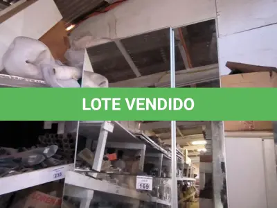 LOTE 169 - 03 ESPELHOS DIVERSOS TAMANHOS (NO ESTADO)