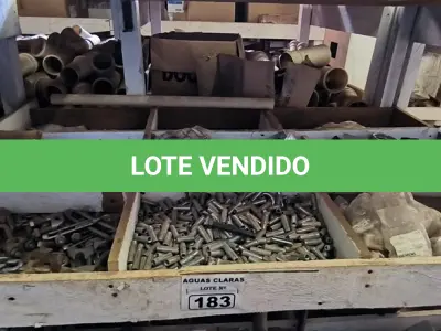 LOTE 183 - 01 LOTE COM ANILHAS DE AÇO E BORNE PARA BARRAMENTO (NO ESTADO)
