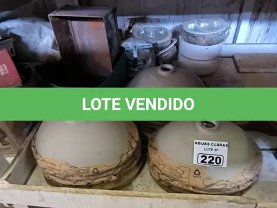 LOTE 220 - 01 LOTE COM CUBAS PARA LAVATÓRIOS E LUMINÁRIAS (NO ESTADO)