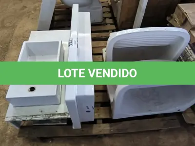 LOTE 185 - 02 TANQUES EM CERÂMICAS E 02 LAVATÓRIOS BRANCOS (NO ESTADO)