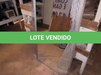 LOTE 168 - 03 ESPELHOS DIVERSOS TAMANHOS (NO ESTADO)