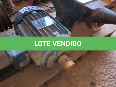 LOTE 019 - 01 MOTOR ELÉTRICO WEG 3.0 CV 220V/380V (NO ESTADO)