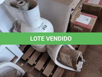 LOTE 212 - 02 VASOS SANITÁRIOS E 01 MICTÓRIO (NO ESTADO)