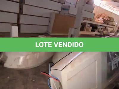 LOTE 173 - 08 LUMINÁRIAS PARA POSTER (NO ESTADO)