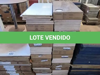 LOTE 192 - 27 CAIXAS DE REVESTIMENTO CETIM BIANCO 30CM X 60CM (NO ESTADO)