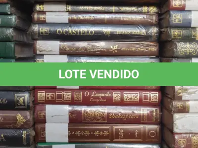 LOTE 632 - COLEÇÃO OBRAS PRIMAS EDITORA NOVA CULTURAL COM 48 VOLUMES A MAIORIA NA EMBALAGEM AINDA, MAIS LIVROS OS PENSADORES (NO ESTADO)