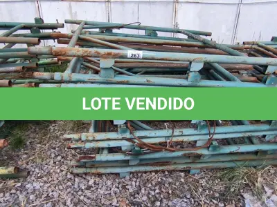 LOTE 263 - 01 LOTE COM GRADES EM FERRO NA COR VERDE (NO ESTADO)