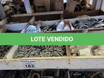 LOTE 183 - 01 LOTE COM ANILHAS DE AÇO E BORNE PARA BARRAMENTO (NO ESTADO)
