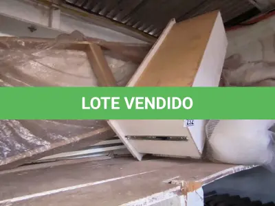LOTE 232 - 01 LOTE COM TELAS DE PROTEÇÃO E GAVETAS EM MADEIRA (NO ESTADO)