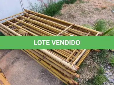 LOTE 241 - 01 LOTE COM GRADES EM FERRO NA COR AMARELA (NO ESTADO)