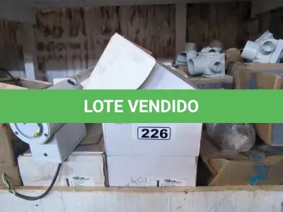 LOTE 226 - 01 LOTE COM LUMINÁRIAS (NO ESTADO)