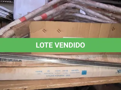 LOTE 166 - 01 LOTE COM BARRAS DE APOIO (NO ESTADO)