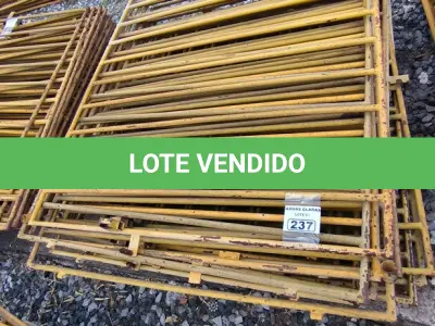 LOTE 237 - 01 LOTE COM GRADES EM FERRO NA COR AMARELA (NO ESTADO)