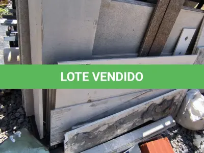 LOTE 028 - 01 LOTE COM PEDRAS DE GRANITOS DIVERSOS (NO ESTADO)