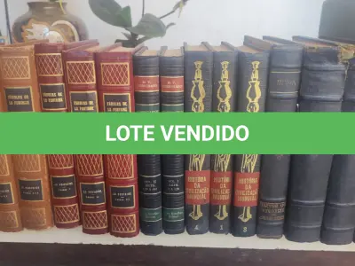 LOTE 638 - LOTE COM LIVROS RAROS (NO ESTADO)