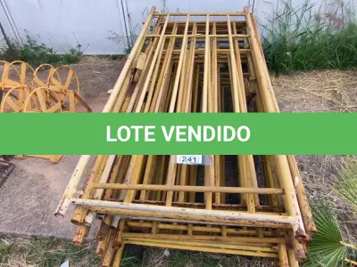 LOTE 241 - 01 LOTE COM GRADES EM FERRO NA COR AMARELA (NO ESTADO)