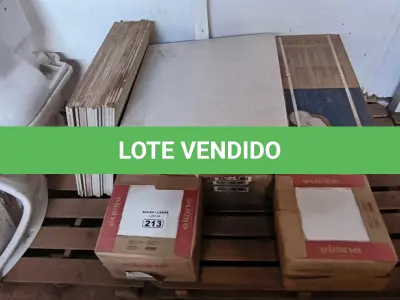 LOTE 213 - 01 LOTE COM PISOS DIVERSOS (NO ESTADO)