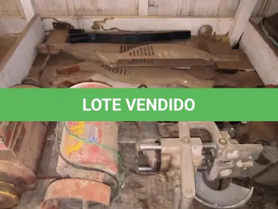 LOTE 068 - 01 LOTE COM ESMERIL, MOTOR ELÉTRICO, LIXADEIRA (NO ESTADO)