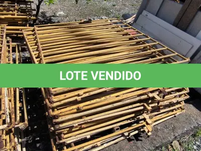 LOTE 030 - 01 LOTE COM GRADES EM FERRO AMARELAS (NO ESTADO)