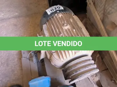 LOTE 020 - 01 MOTOR ELÉTRICO TRIFÁSICO SEM IDENTIFICAÇÃO (NO ESTADO)