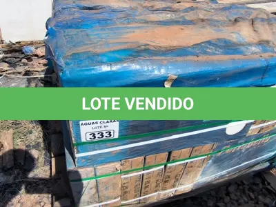 LOTE 333 - 01 LOTE COM REVESTIMENTO 30CM X 60CM GLASS WHITER (NO ESTADO)