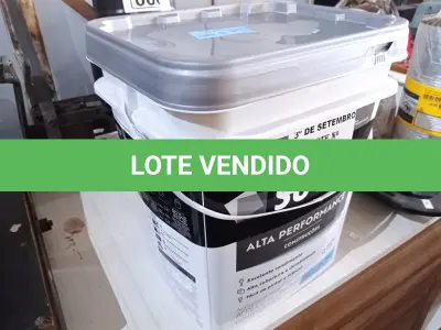 LOTE 067 - 01 BALDE DE TINTA SUVINIL INTERIORES ACRÍLICO FOSCO 18L NA COR FOSCO BRANCO. (NO ESTADO) ATENÇÃO! FAZER A VISITAÇÃO ANTES DE ARREMATAR, NÃO SABEMOS SE FUNCIONA. LEILÃO NÃO TEM GARANTIA E NEM DEVOLUÇÃO, SUJEITO A POSSÍVEIS AVARIAS VISÍVEIS/OCULTAS E/OU AUSÊNCIA DE COMPONENTES.