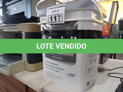 LOTE 117 - 01 BALDE DE TINTA SUVINIL INTERIORES ACRÍLICO FOSCO 18L NA COR FOSCO BRANCO. (NO ESTADO) ATENÇÃO! FAZER A VISITAÇÃO ANTES DE ARREMATAR, NÃO SABEMOS SE FUNCIONA. LEILÃO NÃO TEM GARANTIA E NEM DEVOLUÇÃO, SUJEITO A POSSÍVEIS AVARIAS VISÍVEIS/OCULTAS E/OU AUSÊNCIA DE COMPONENTES.
