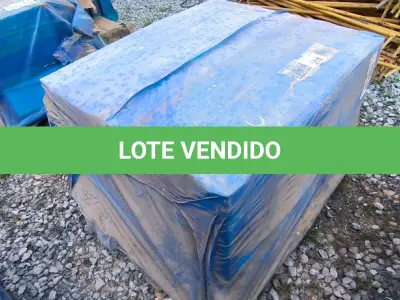 LOTE 302 - 01 LOTE COM REVESTIMENTO 30CM X 60CM ANTARTIDA BOLD (NO ESTADO)