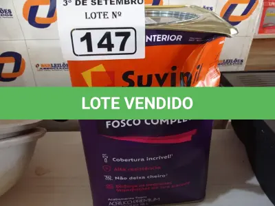 LOTE 147 - 01 LATA DE TINTA SUVINIL INTERIORES /EXTERIORES SEM CHEIRO 18L NA COR FOSCO BRANCO NEVE. (NO ESTADO) ATENÇÃO! FAZER A VISITAÇÃO ANTES DE ARREMATAR, NÃO SABEMOS SE FUNCIONA. LEILÃO NÃO TEM GARANTIA E NEM DEVOLUÇÃO, SUJEITO A POSSÍVEIS AVARIAS VISÍVEIS/OCULTAS E/OU AUSÊNCIA DE COMPONENTES.