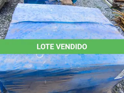 LOTE 302 - 01 LOTE COM REVESTIMENTO 30CM X 60CM ANTARTIDA BOLD (NO ESTADO)