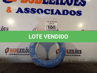 LOTE 100 - 01 ROLO DE CABO FLEXÍVEL 100M, 2,5MM NA COR AZUL. (NO ESTADO) ATENÇÃO! FAZER A VISITAÇÃO ANTES DE ARREMATAR, NÃO SABEMOS SE FUNCIONA. LEILÃO NÃO TEM GARANTIA E NEM DEVOLUÇÃO, SUJEITO A POSSÍVEIS AVARIAS VISÍVEIS/OCULTAS E/OU AUSÊNCIA DE COMPONENTES.