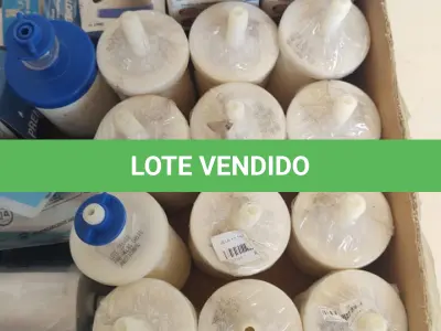 LOTE 696 - LOTE COM 26 FILTROS NOVOS SEM USO  PRA FILTROS E 13 LÂMPADAS NOVAS. (NO ESTADO) 