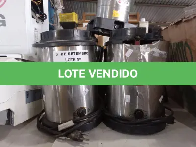 LOTE 095 - 07 BASES DE LIQUIDIFICADOR INDUSTRIAL MARCAS E MODELOS DIVERSOS. (NO ESTADO) ATENÇÃO! FAZER A VISITAÇÃO ANTES DE ARREMATAR, NÃO SABEMOS SE FUNCIONA. LEILÃO NÃO TEM GARANTIA E NEM DEVOLUÇÃO, SUJEITO A POSSÍVEIS AVARIAS VISÍVEIS/OCULTAS E/OU AUSÊNCIA DE COMPONENTES.