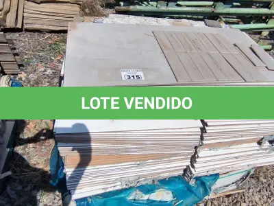 LOTE 315 - 01 LOTE COM REVESTIMENTO DIVERSOS (NO ESTADO)